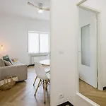 Paradise House - Oasis Apartman *